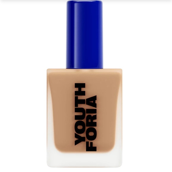 Tan Makeup Foundation - Picture 1 of 5